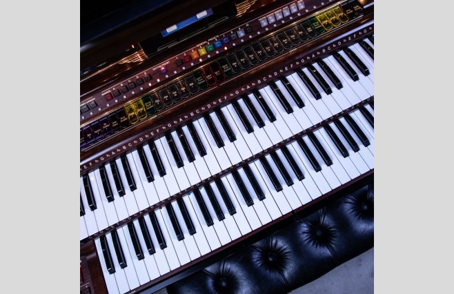 Lowrey Stardust Organ, Used - All Inclusive Top Grade Package (SN:SU-530604D645085) - Image 8